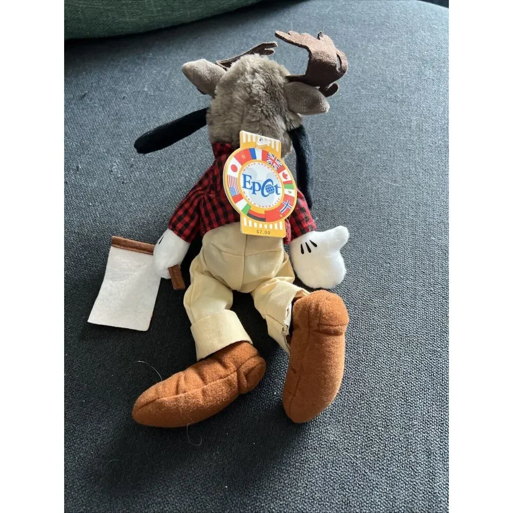Disney VTG Goofy Canada Plush Toy Doll Bean Bag Walt Disney World Epcot NWT